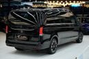 Mercedes Benz V300 V-LINE Mercede-Benz V 300 | GCC 0km | Agency Warranty | 360 View | 64 colors Ambeint Ligh