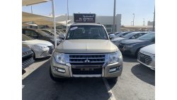 Mitsubishi Pajero Pajero 2016 Gcc original paint very good condition