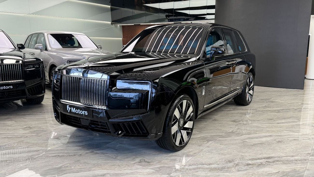 رولز رويس كولينان Rolls Royce Cullinan - Silver Badge - 2026
