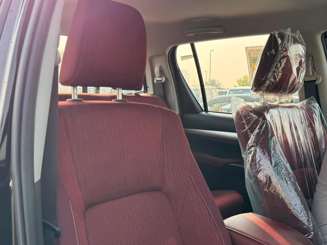 Toyota Hilux SR5 2.7L Manual GCC 2026 Export Price @ 128,000 AED
