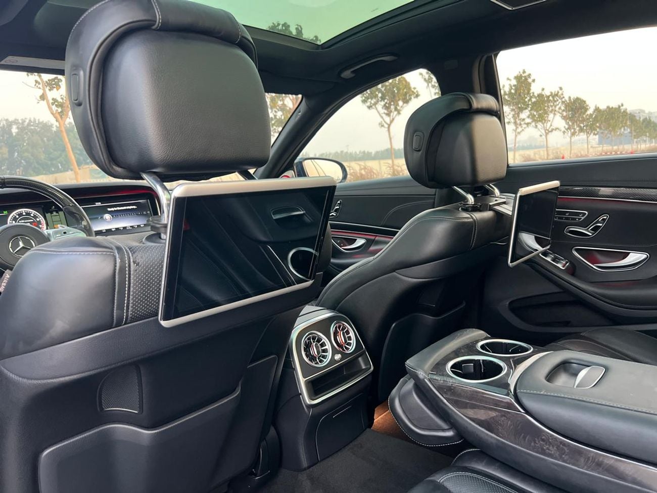 مرسيدس بنز S 63 AMG STD