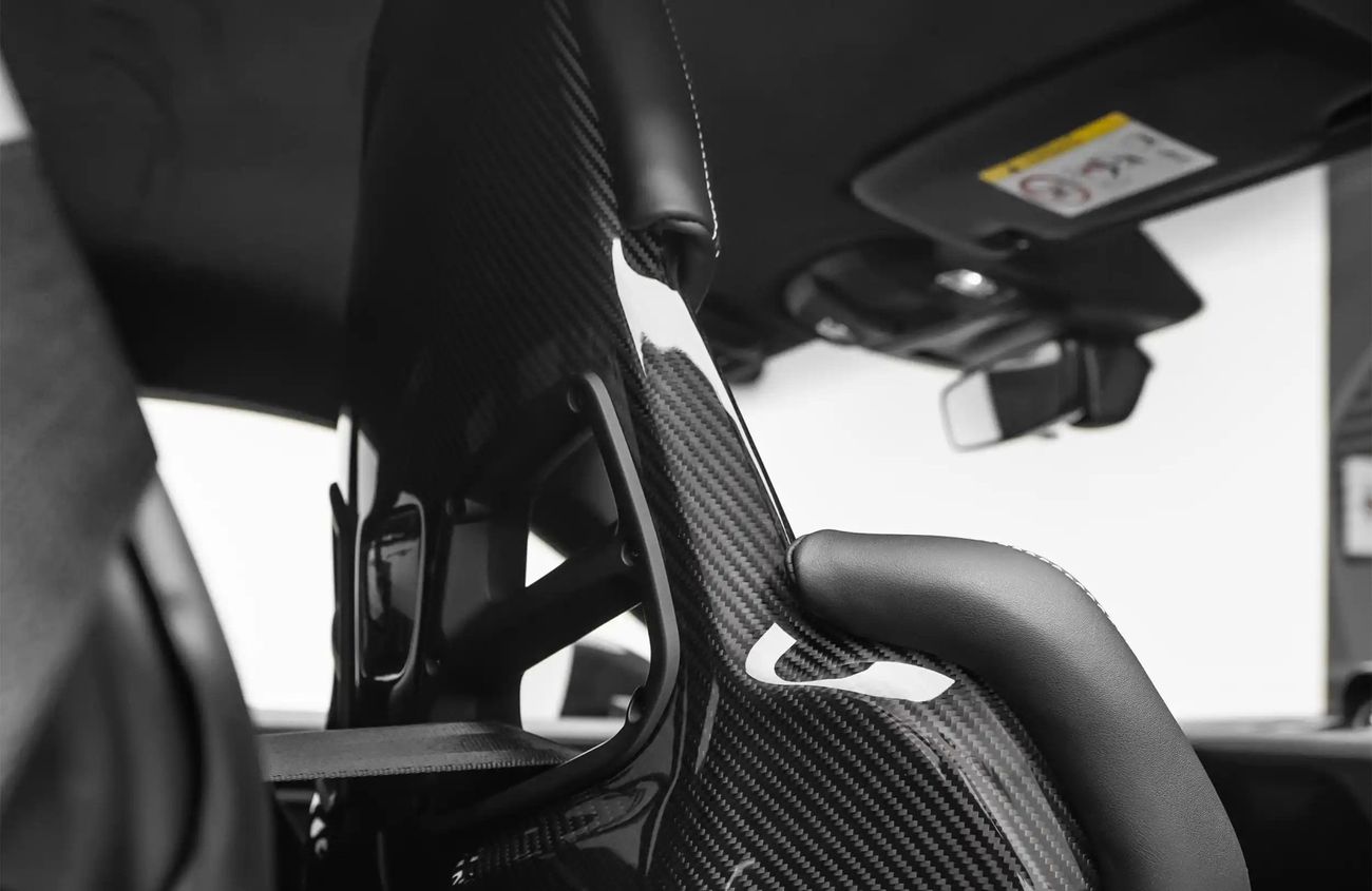 Porsche 911 4.0L F-6 Naturally Aspirated Engine