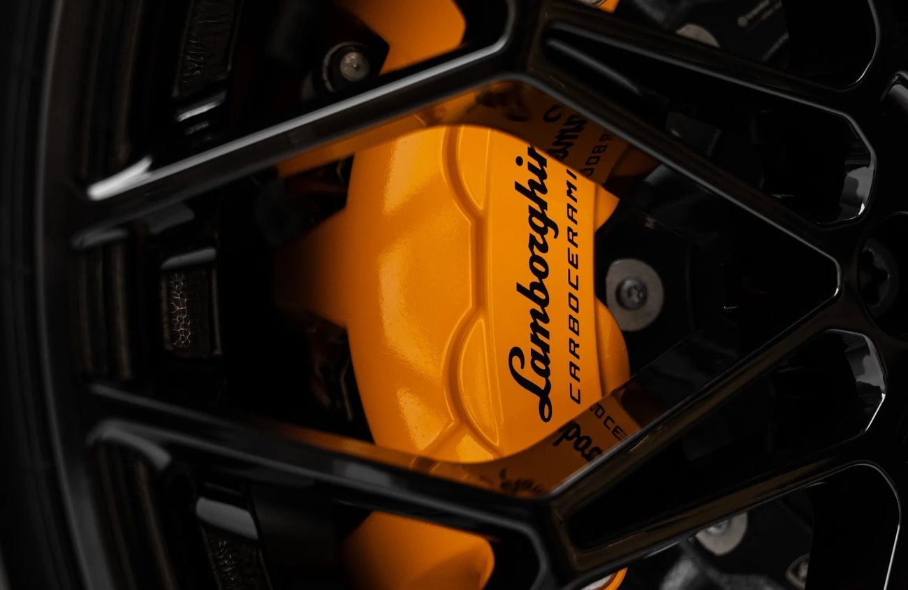 Lamborghini Temerario 4.0L V8 Twin-Turbo Engine + eMotors