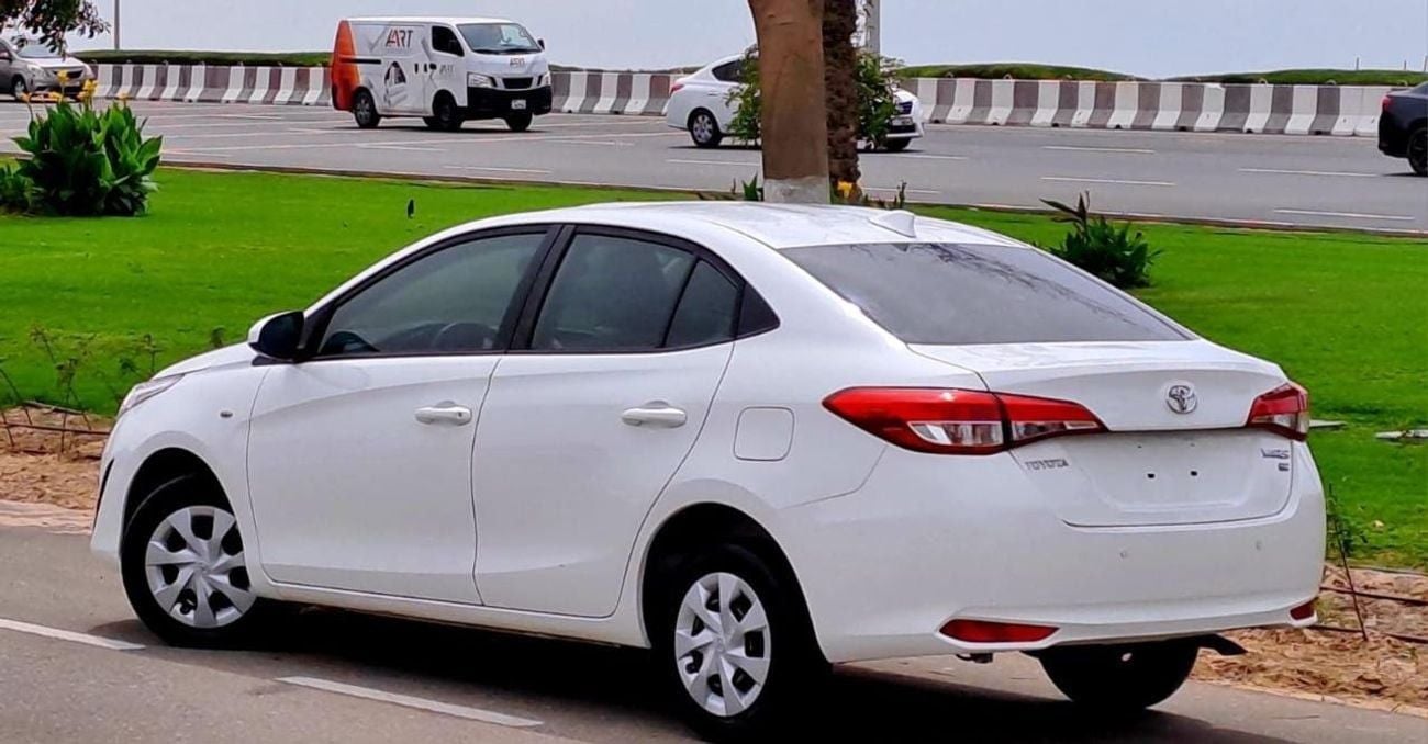 Toyota Yaris SE 1.5L Sedan 550-Monthly l GCC l Cruise, Camera, GPS l Accident Free