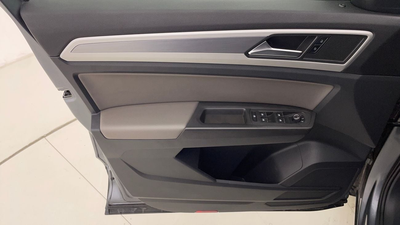 فولكس واجن تيرامونت TRENDLINE 2 | بدون دفعة مقدمة | اختبار القيادة في المنزل