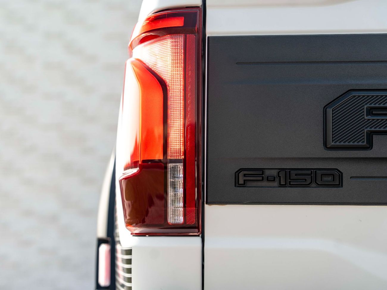 فورد F 150 RAPTOR R