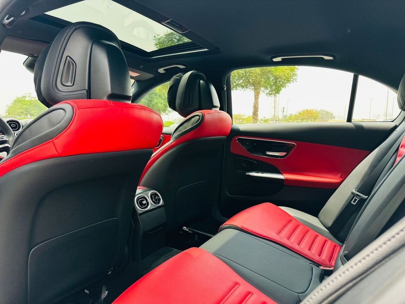 Mercedes-Benz C 200 MERCEDES C200L 2025 V4 1.5L TURBO