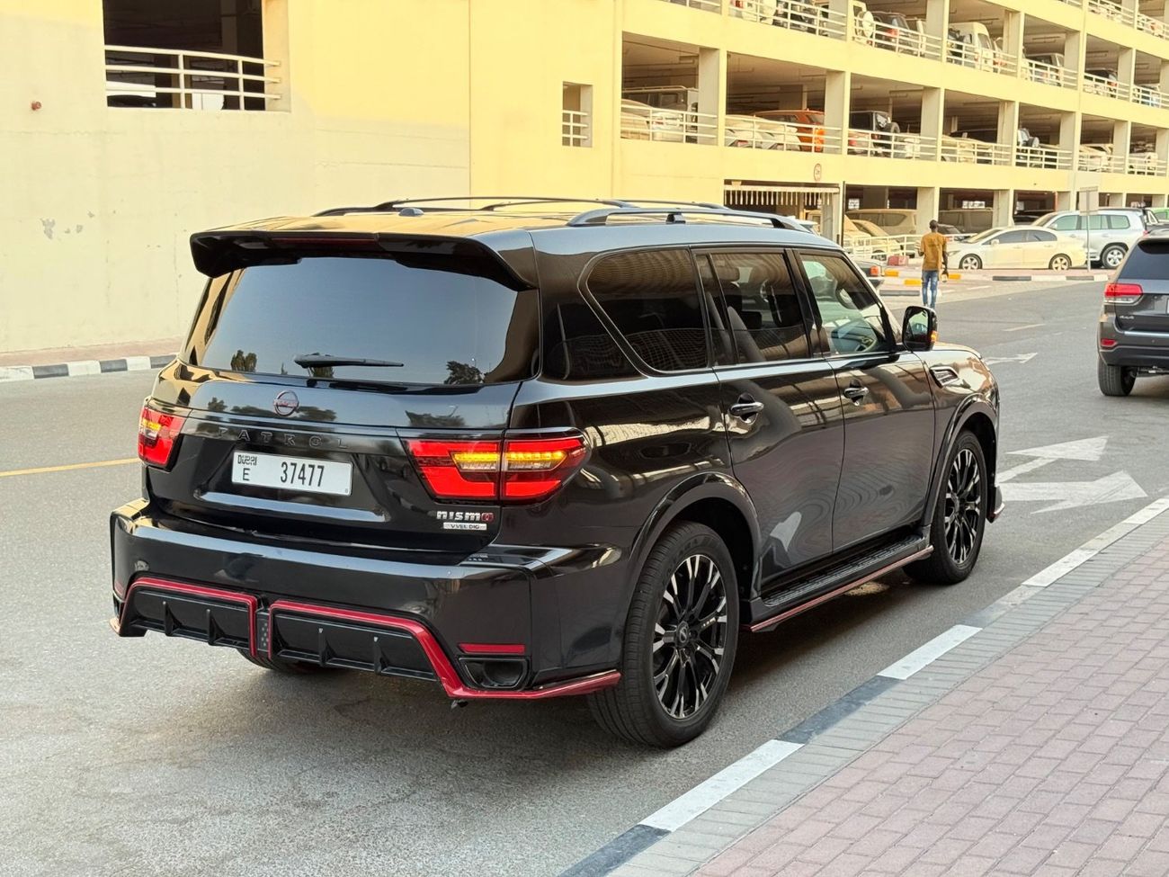 Nissan Armada 2018 NISMO EDITION 4x4 / 5.6