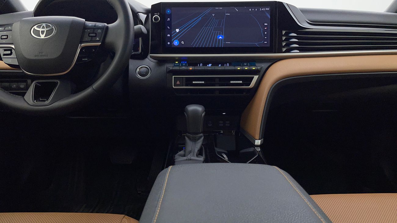 Toyota Camry GLE 2.5 | Zero Down Payment | Home Test Drive