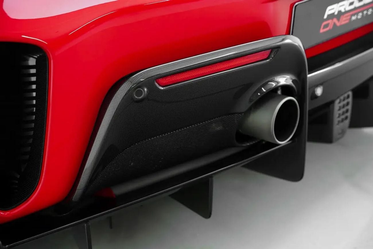 Ferrari 488 Pista PILOTI WITH 7 YEARS WARRANTY