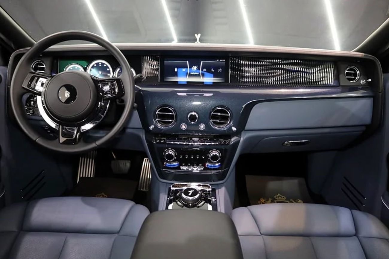 رولز رويس فانتوم Tempus Collection 1 of 20, Bespoke Audio, Rear VIP Seats/Entertainment Display!!