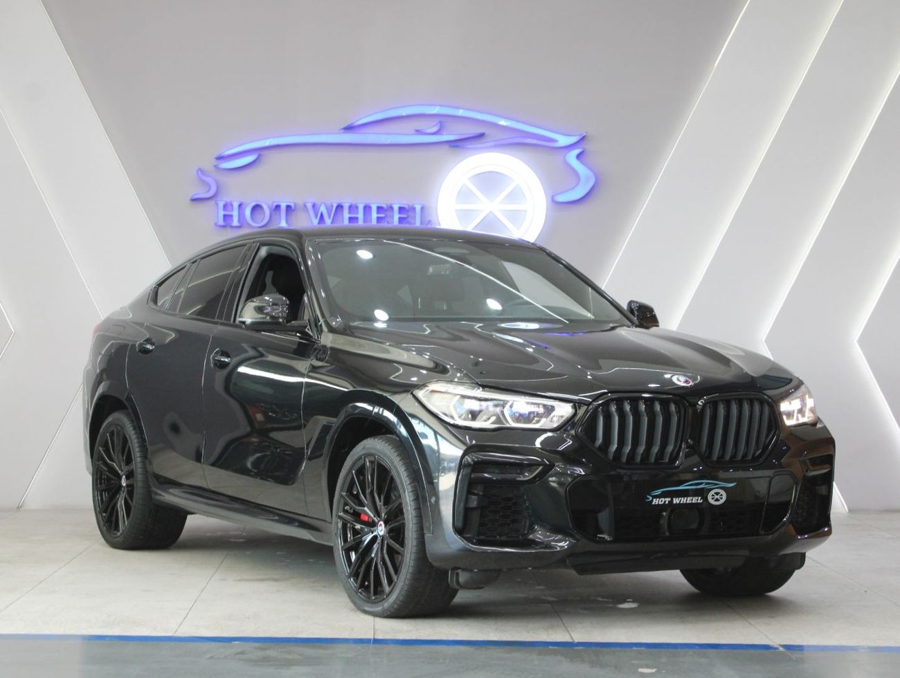 BMW X6 M50i 4.4L