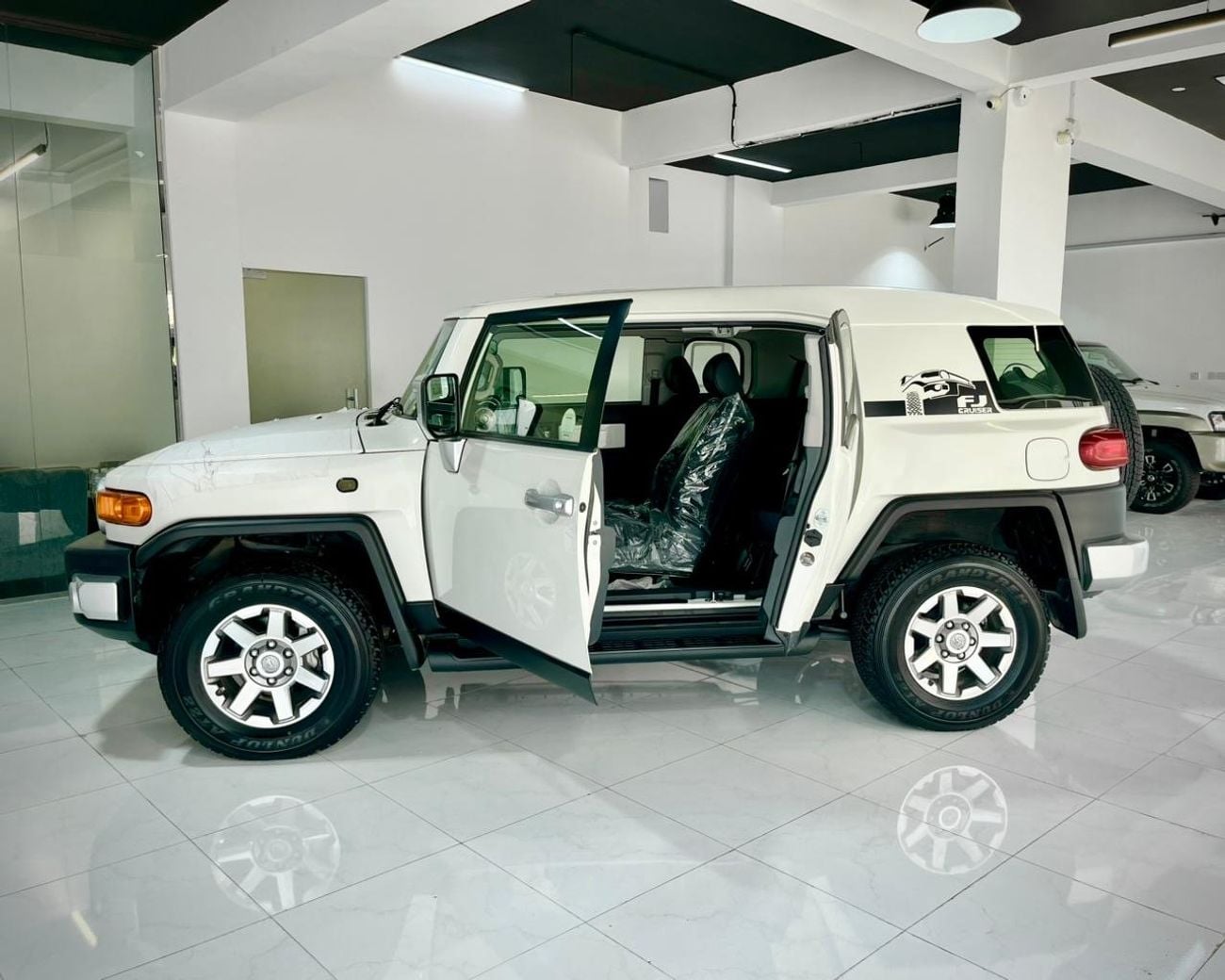 Toyota FJ Cruiser FJ2 Brand new