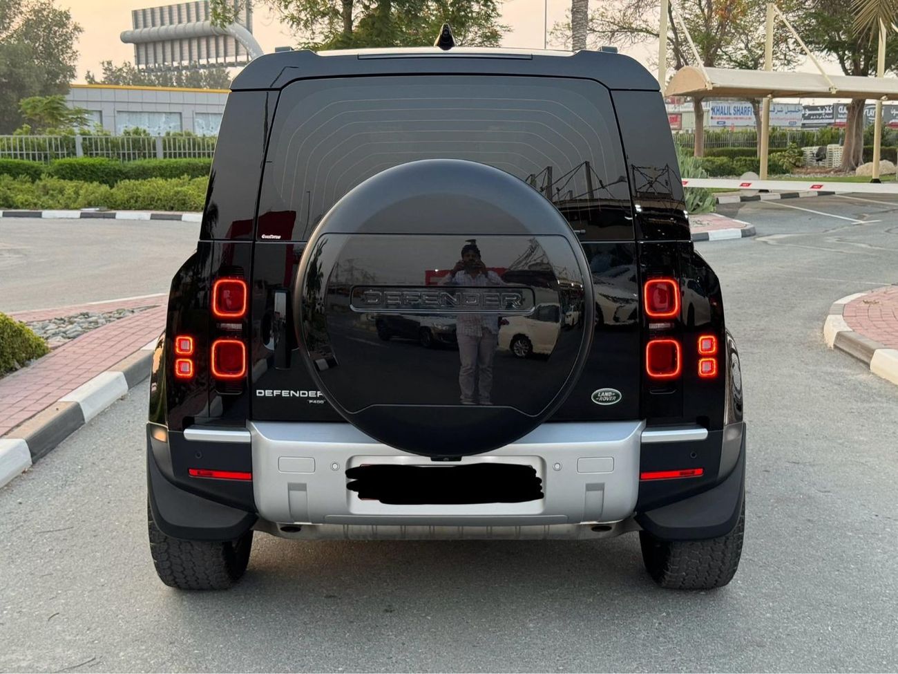 لاند روفر ديفندر 90 X-ديناميك HSE P400