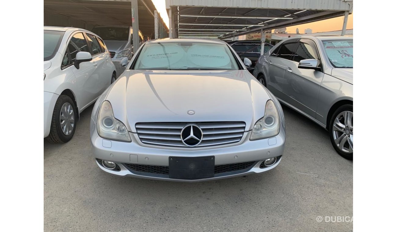 مرسيدس بنز CLS 550 وارد اليابان بطاقة جمركية