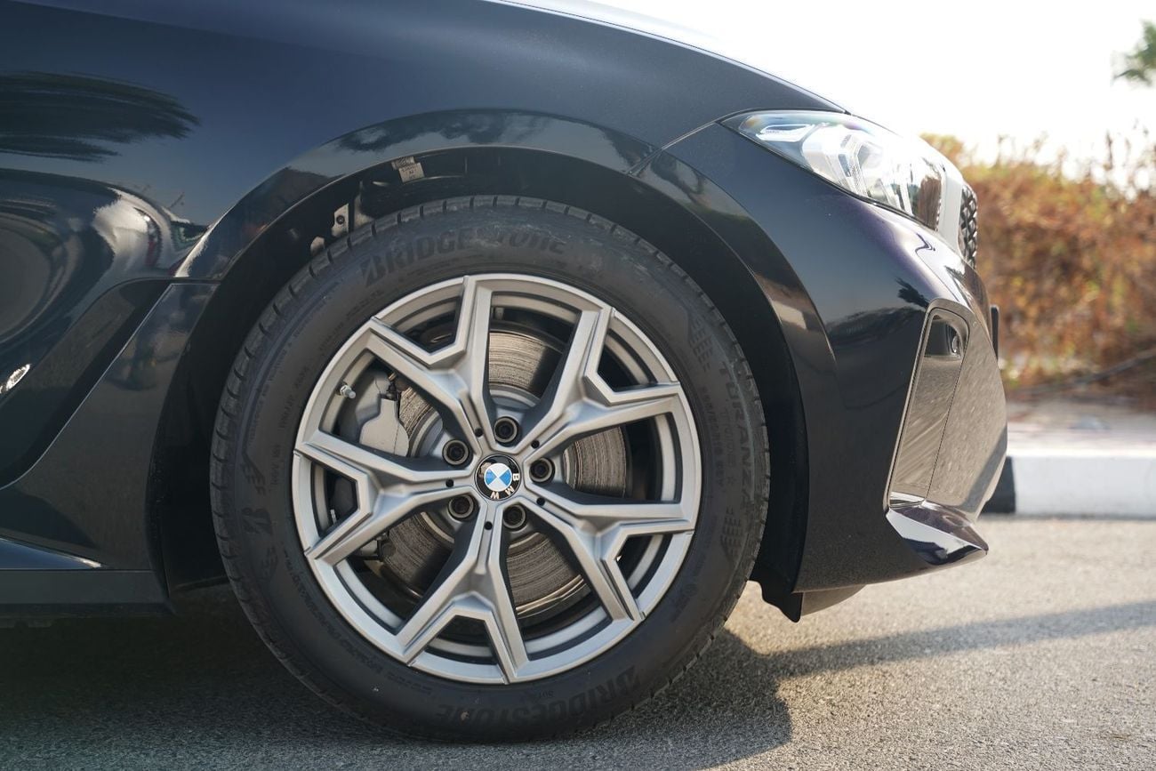 بي أم دبليو i3 EDRIVE35L (NON GCC) 2026 BMW e-Drive 35L M-Sport Package FWD 0Km