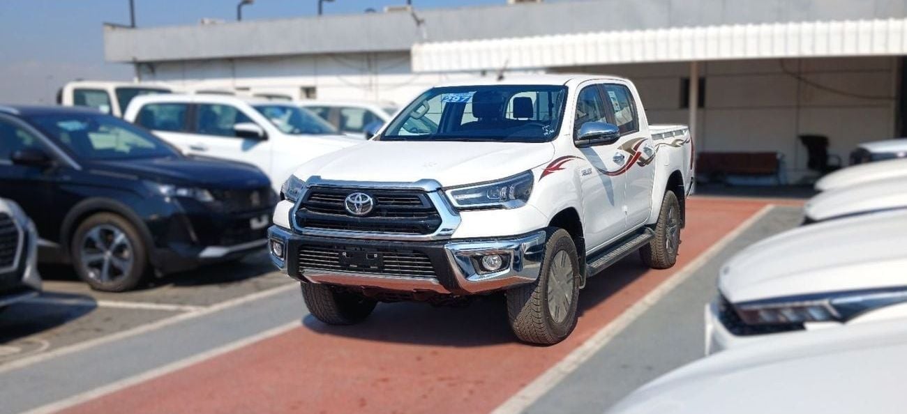 Toyota Hilux Toyota HILUX DC 2.7L Petrol MT 2025YM