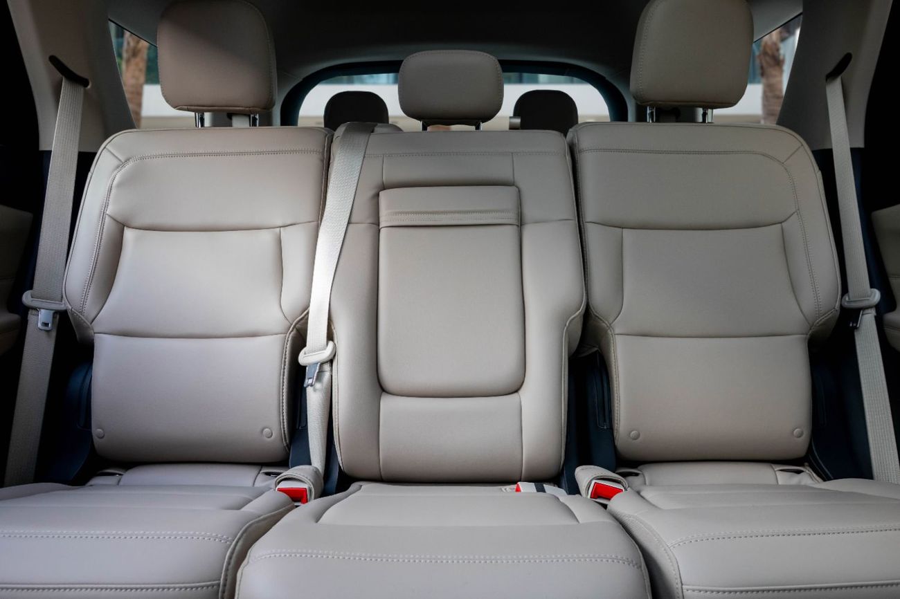 Ford Explorer Explorer XLT | 2,938 P.M | 0% Downpayment | AGENCY WARRANTY 2029!