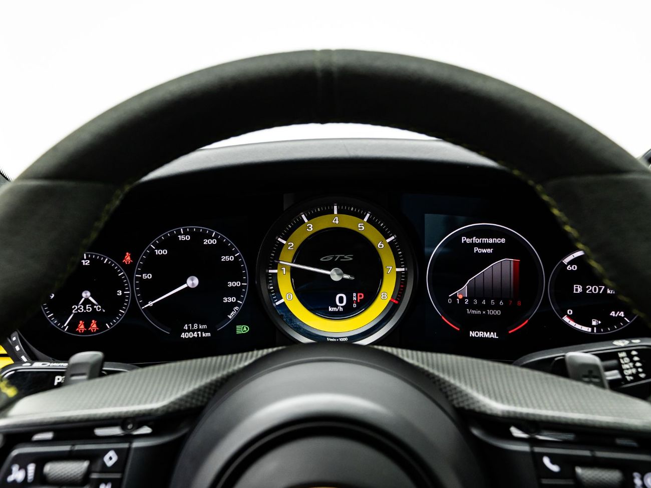 Porsche 911 Carrera GTS 3.0L (450 HP) Coupe