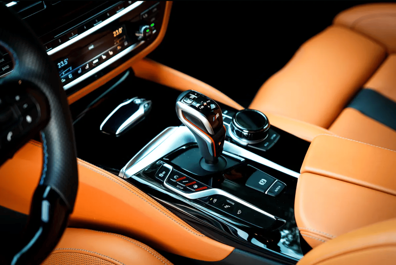 BMW M5 Competition 4.4L (617 HP)