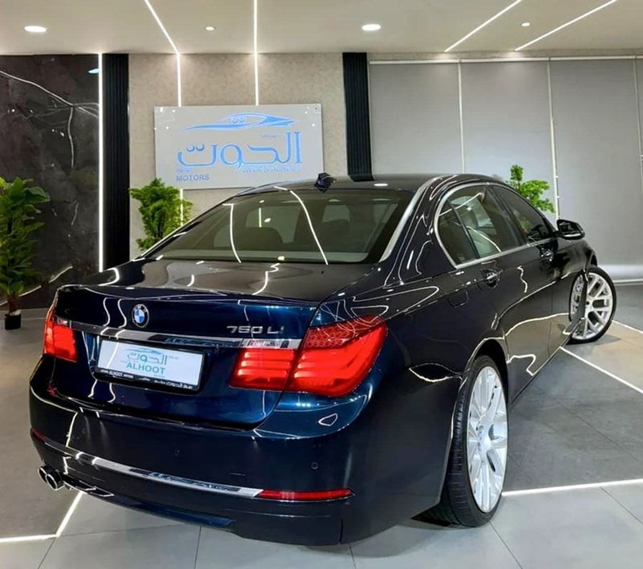 BMW 730Li ELITE 730Li V6 || AWESOME COLOR || GCC II POWERFUL ENGINE II TOP RANGE || REAR SCREENS