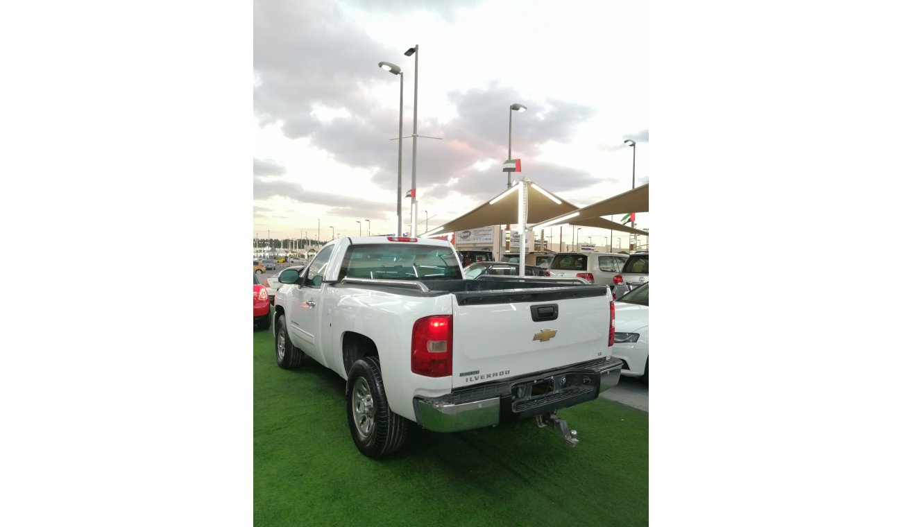 شيفروليه سيلفارادو SILVERADO 2010 GCC 4X4 GOOD CONDITION