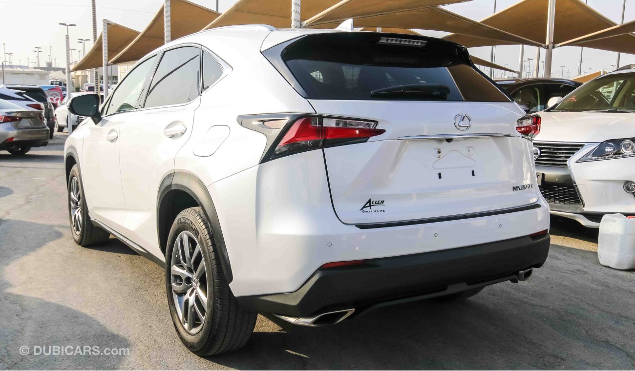 Lexus NX200t t