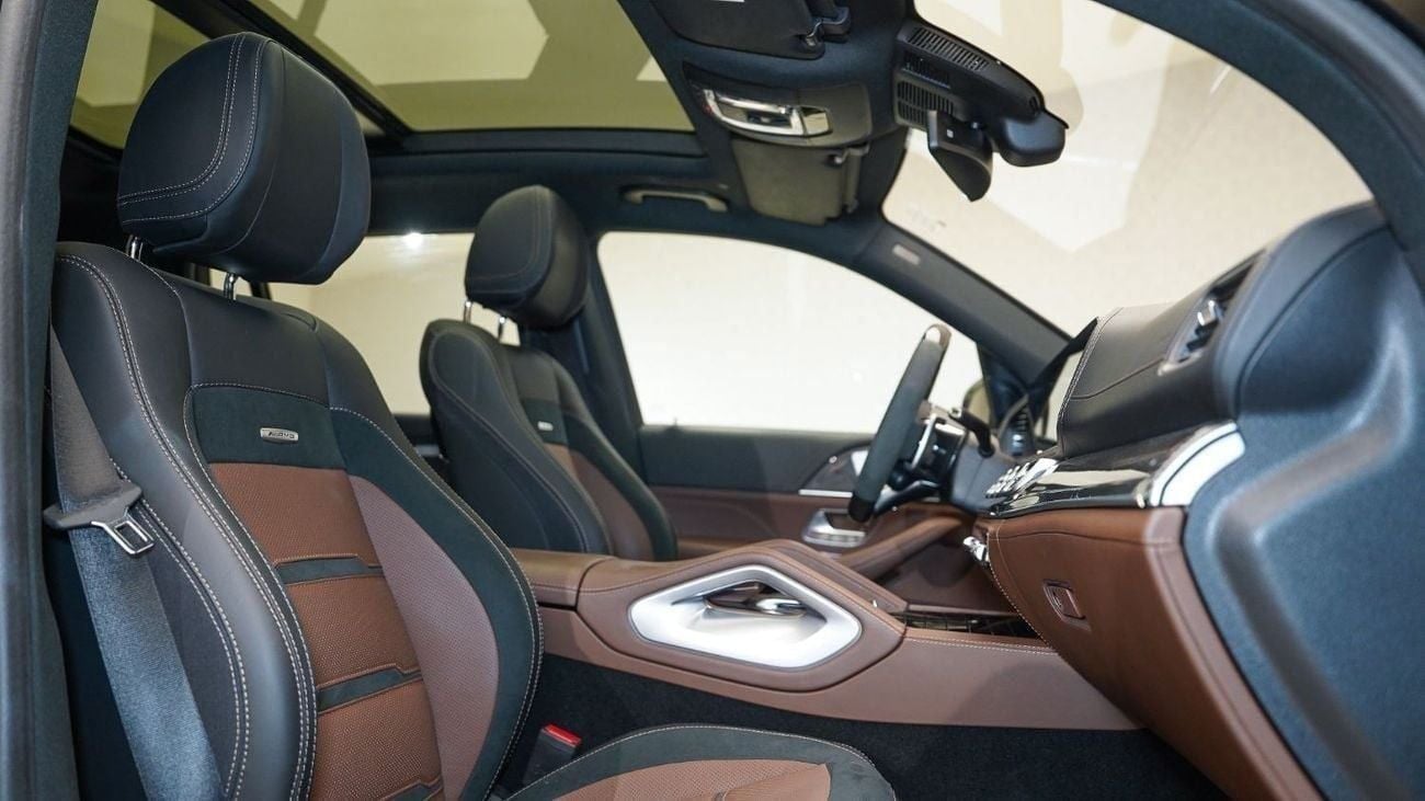 مرسيدس بنز GLS 63 AMG 4MATIC - Extended Special Offers - AED 9651 PM