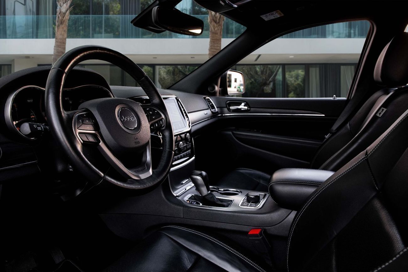 Jeep Grand Cherokee 2,125 P.M  | 0% Downpayment | JEEP Warranty | AC Seats | Adaptive Cruise!