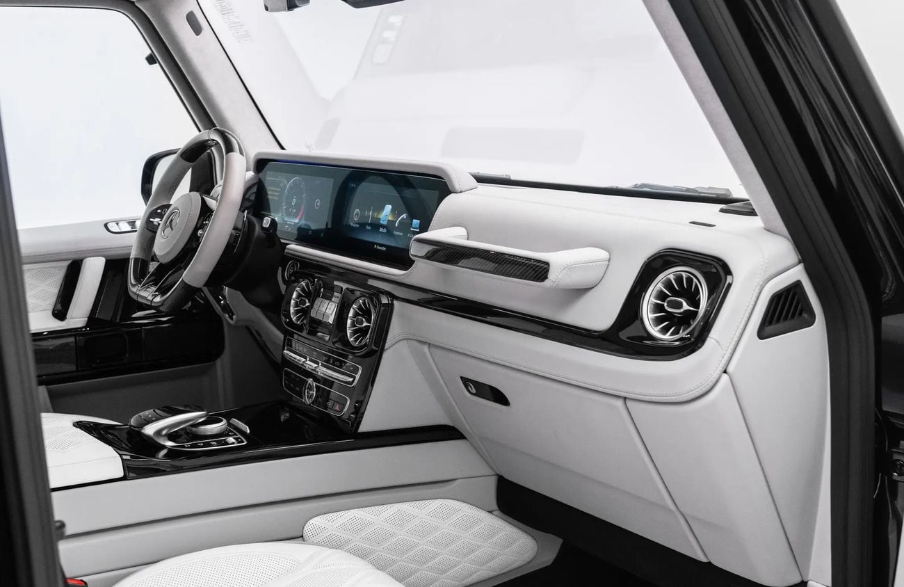 Mercedes Benz G63 AMG 4.0L Twin-Turbocharged V8 Engine