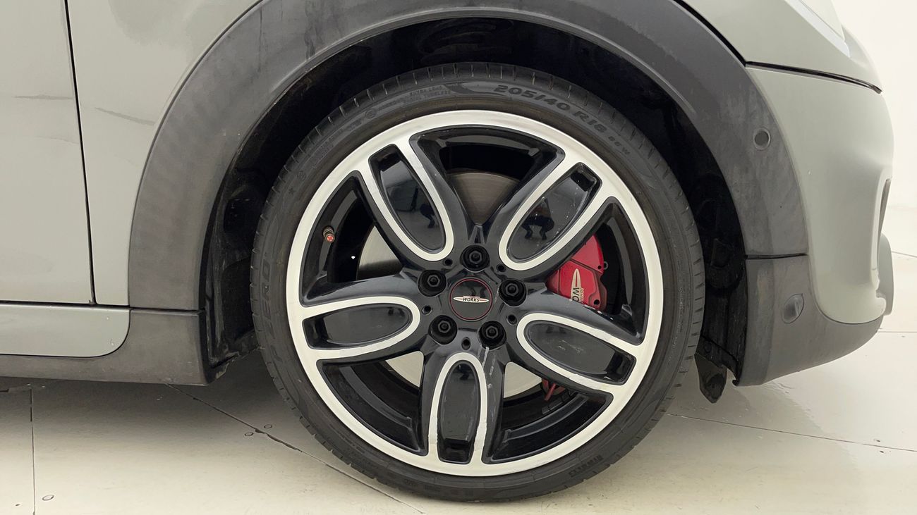 ميني كوبر JOHN COOPER WORKS 2 | بدون دفعة مقدمة | اختبار قيادة مجاني للمنزل