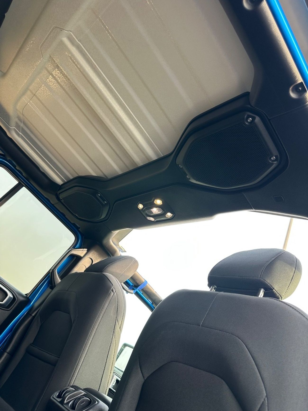 Jeep Wrangler Unlimited Sport S 2.0L A/T Unlimited Sport  2.0L Full Option