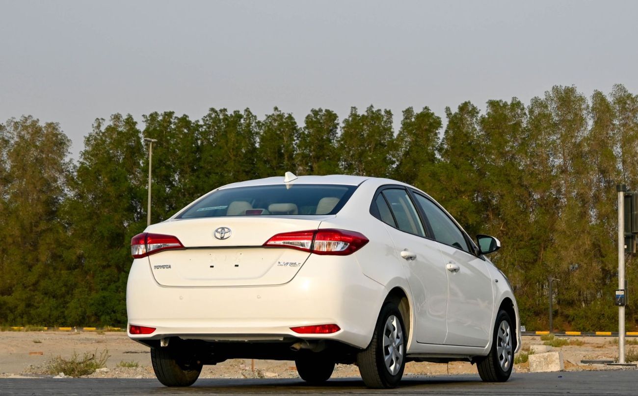 Toyota Yaris 1.5L E TOYOTA YARIS 2022 GCC SE IN EXCELLENT CONDITION