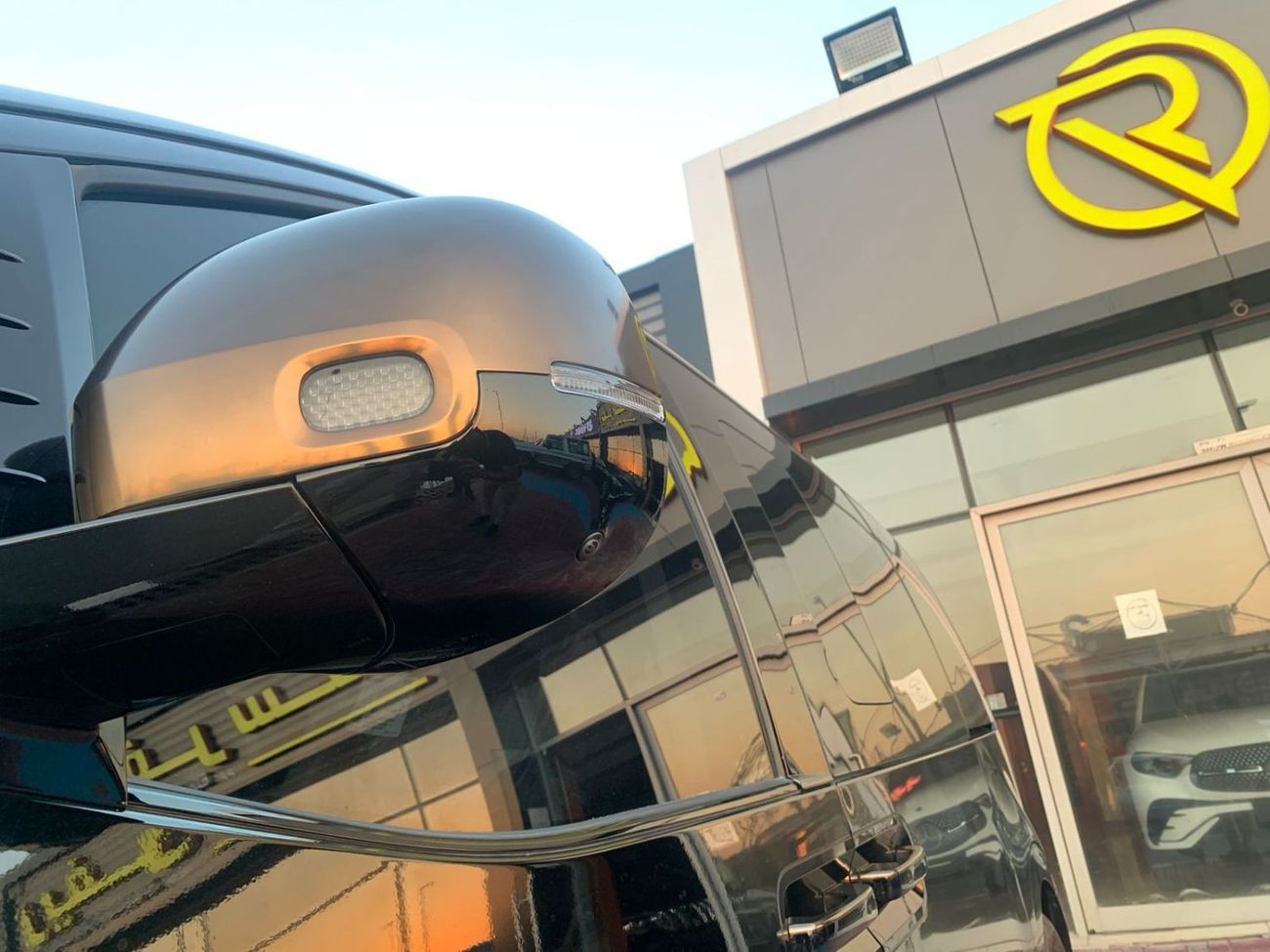 Hyundai Staria 2023 Hyundai Staria Premium C.E.O Edition 2.2L CRDI Automatic AWD