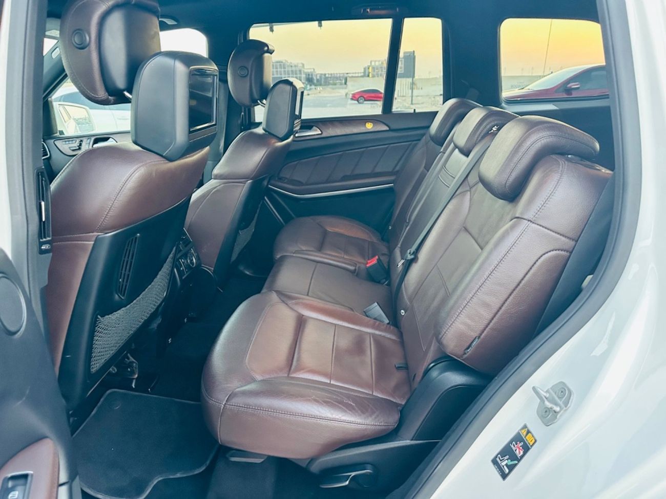 مرسيدس بنز GL 500 موديل 2015 خليجي فل مواصفات بانوراما وكراسي جلد ومثبت سرعه