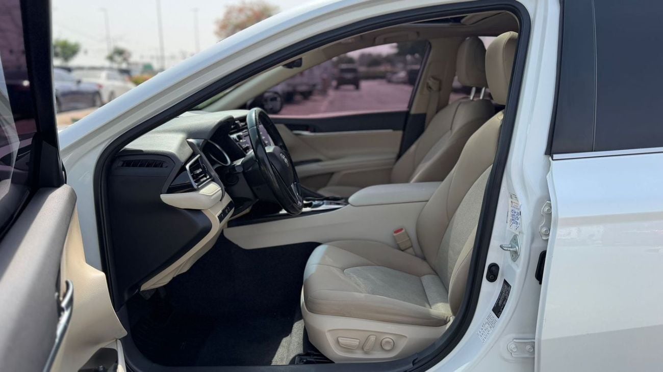 Toyota Camry GLE SE