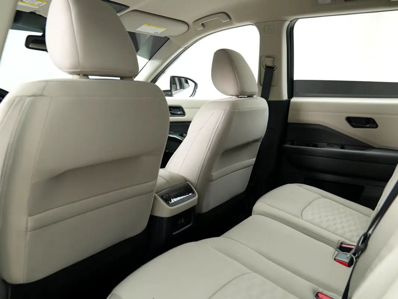 نيسان باثفايندر S GCC Specs | LOW Mileage | | S trim