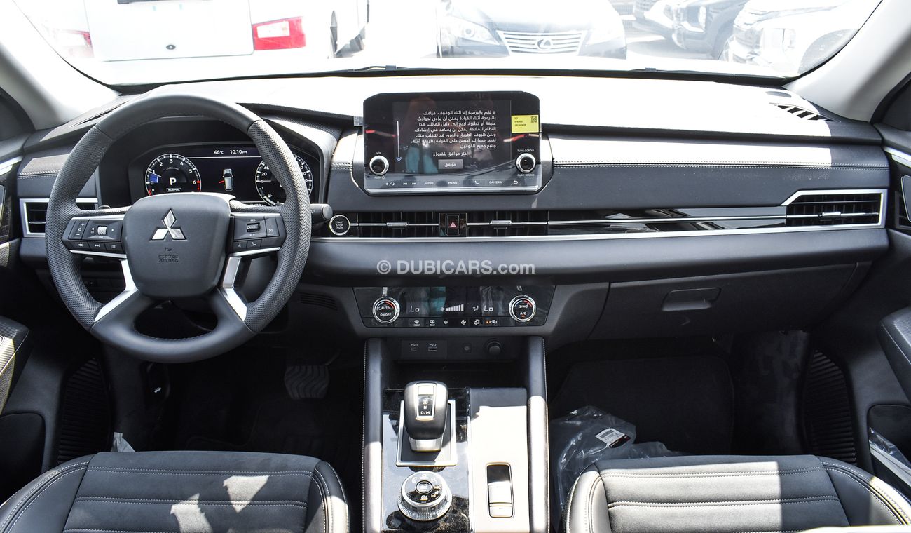 New Mitsubishi Outlander 2.5L 4WD 2023 for sale in Dubai 665714