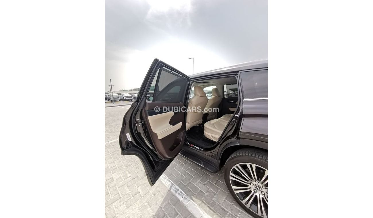 تويوتا هايلاندر Toyota Highlander XLE ( Hybrid  ) - 2021 - Dark Brown