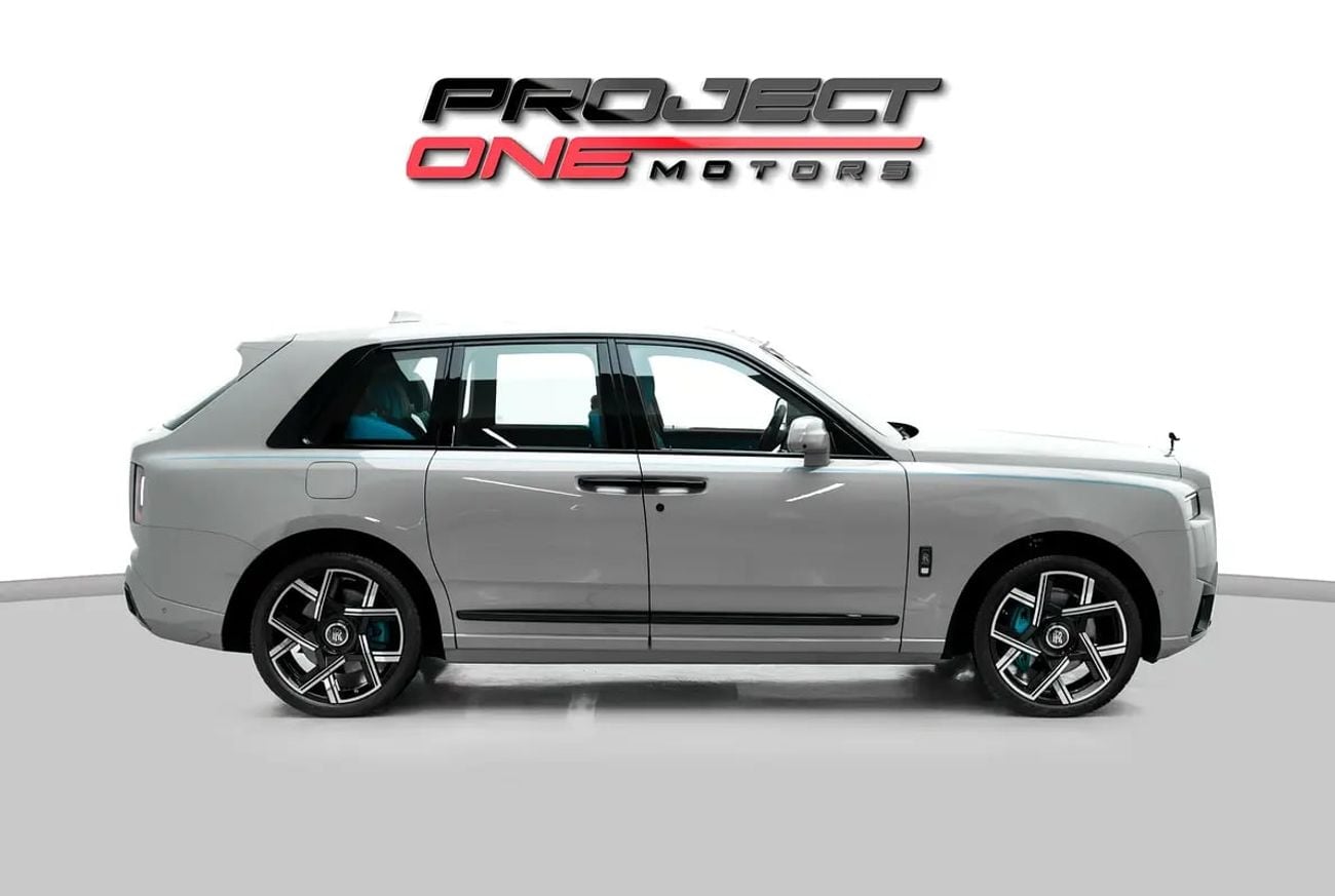 Rolls-Royce Cullinan BLACK BADGE WITH WARRANTY AND SERVICE CONTRACT