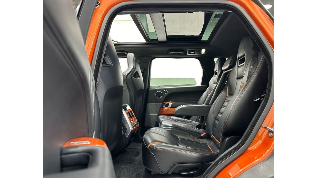 لاند روفر رينج روفر سبورت 2016 Range Rover Sport SVR, March 2025 Agency Warranty + Jan 2026 Service Contract, GCC