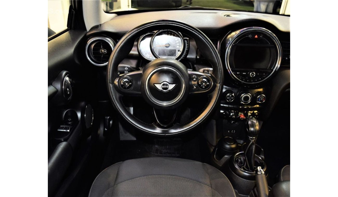 ميني كوبر ( ORIGINAL PAINT صبغ وكاله ) ONLY 70000KM! AMAZING Mini Cooper 2015 Model GCC Specs