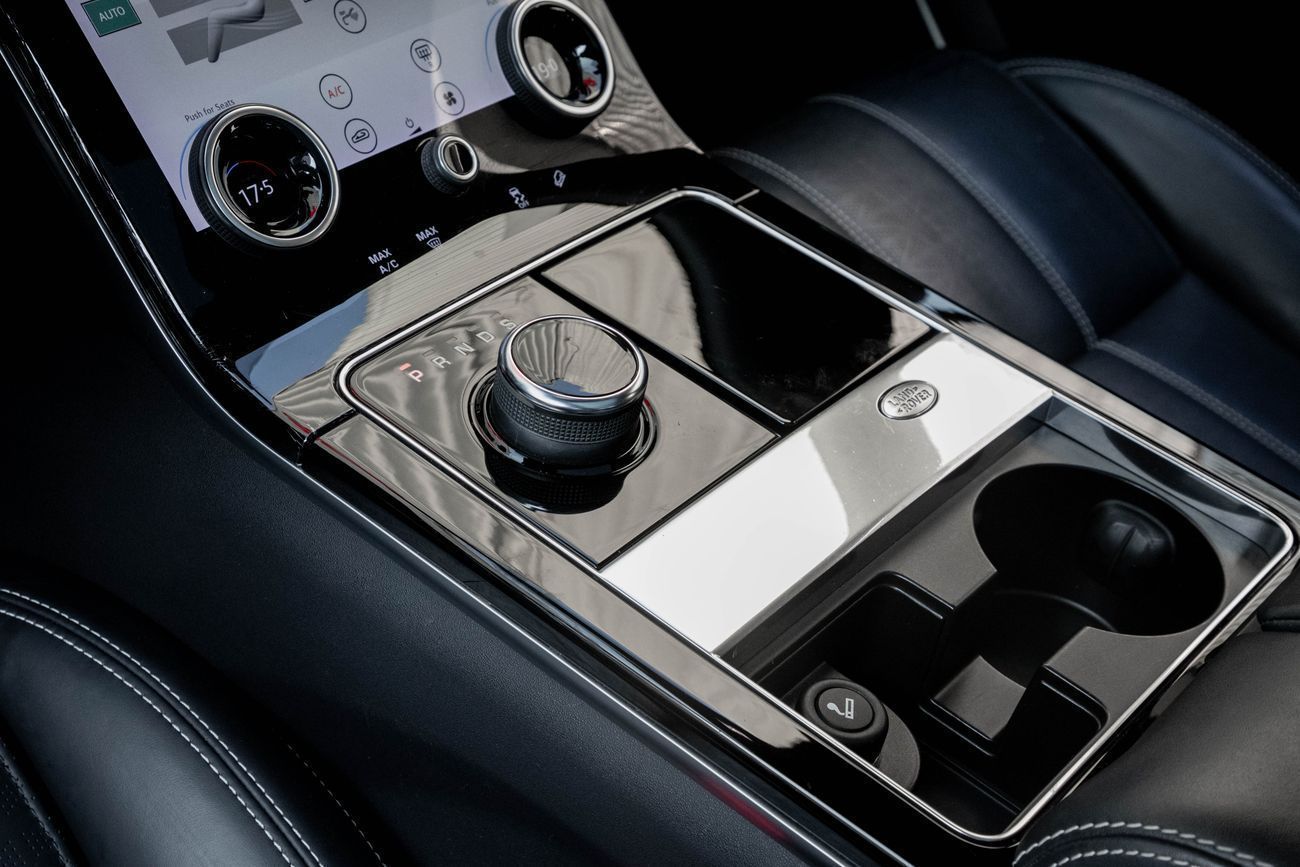 Land Rover Range Rover Velar 2,448 P.M | 0% Downpayment | Velar HSE R-Dynamic P300 | Perfect Condition!