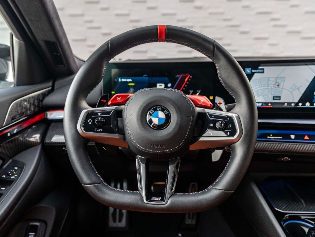 بي أم دبليو M5 STD