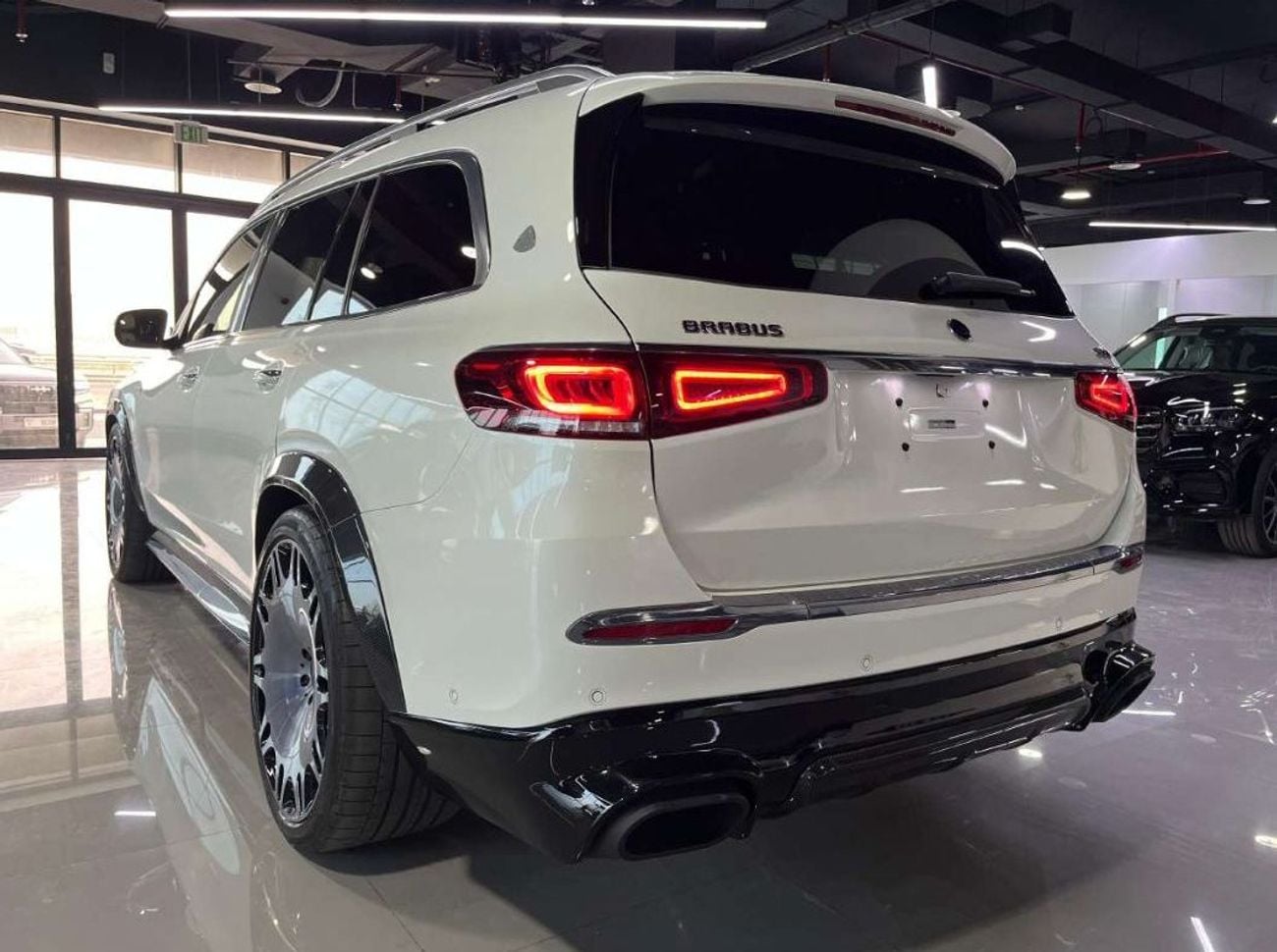 مرسيدس مايباخ gls600 مايباخ