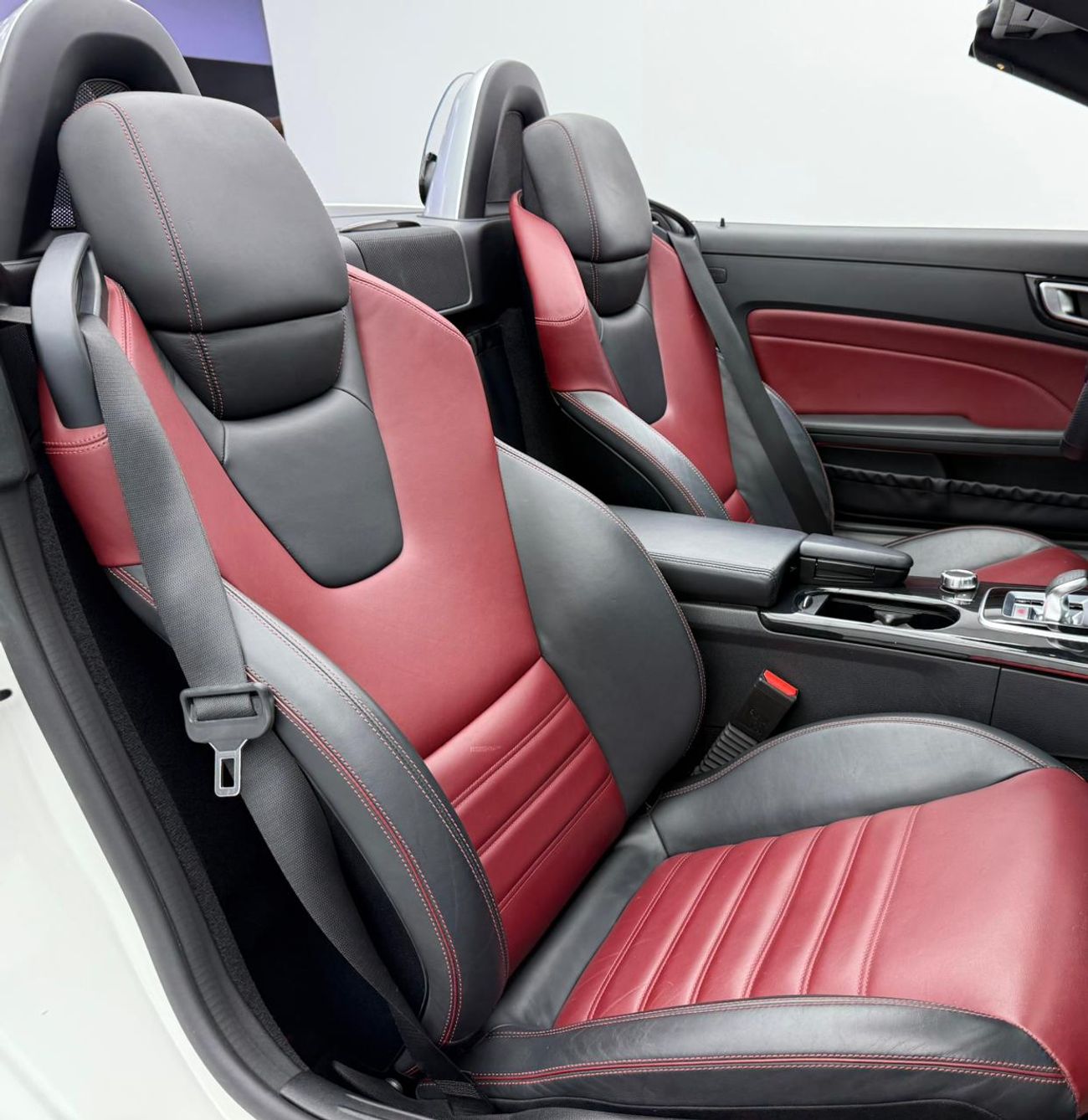 Mercedes-Benz SLC 200 2020 Mercedes SLC 200, 2025 MB Warranty, Full MB Service History, Excellent Condition, GCC