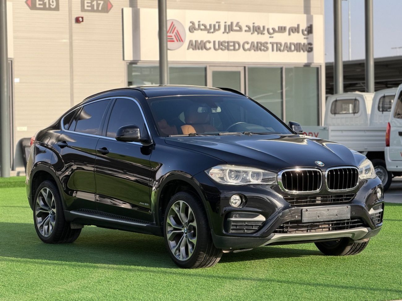 BMW X6 35i Executive 3.0L BMW X6 X-Drive 35i / GCC / 2016 / Free Accident / First Owner / 85,000KM