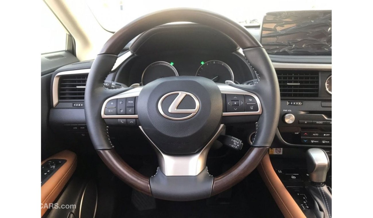 لكزس RX450h بالتينيوم