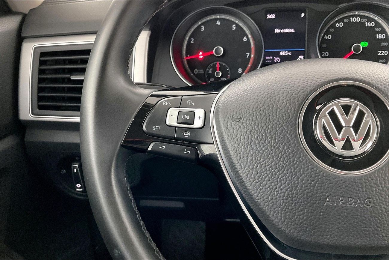 Lexus UX200 Premier | 1 year free warranty | 0 Down Payment