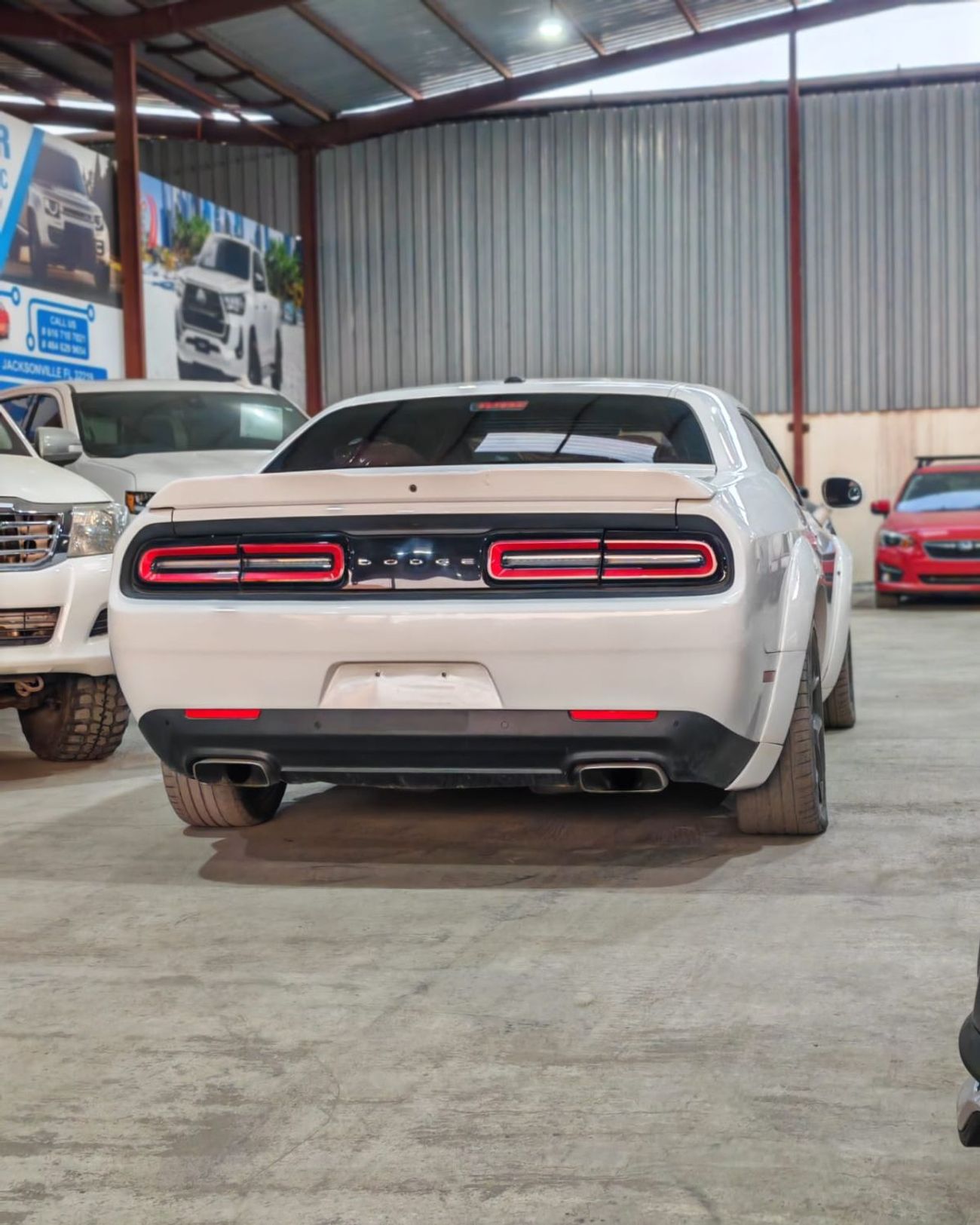 Dodge Challenger R/T 5.7L (375 HP)